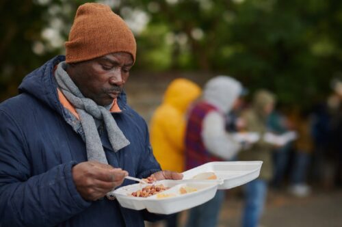 Chicago Grab and Go – Free Hot Meals